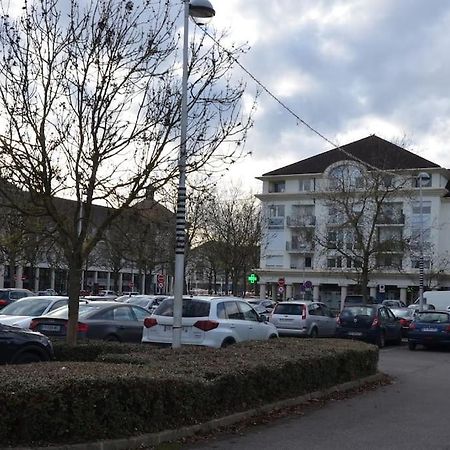 Hsh France Location Disney Land Paris - Suite Nicolas - Appartement De Charme بوسي سان جورْج المظهر الخارجي الصورة