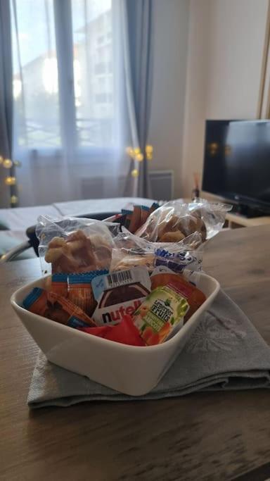 Hsh France Location Disney Land Paris - Suite Nicolas - Appartement De Charme بوسي سان جورْج المظهر الخارجي الصورة